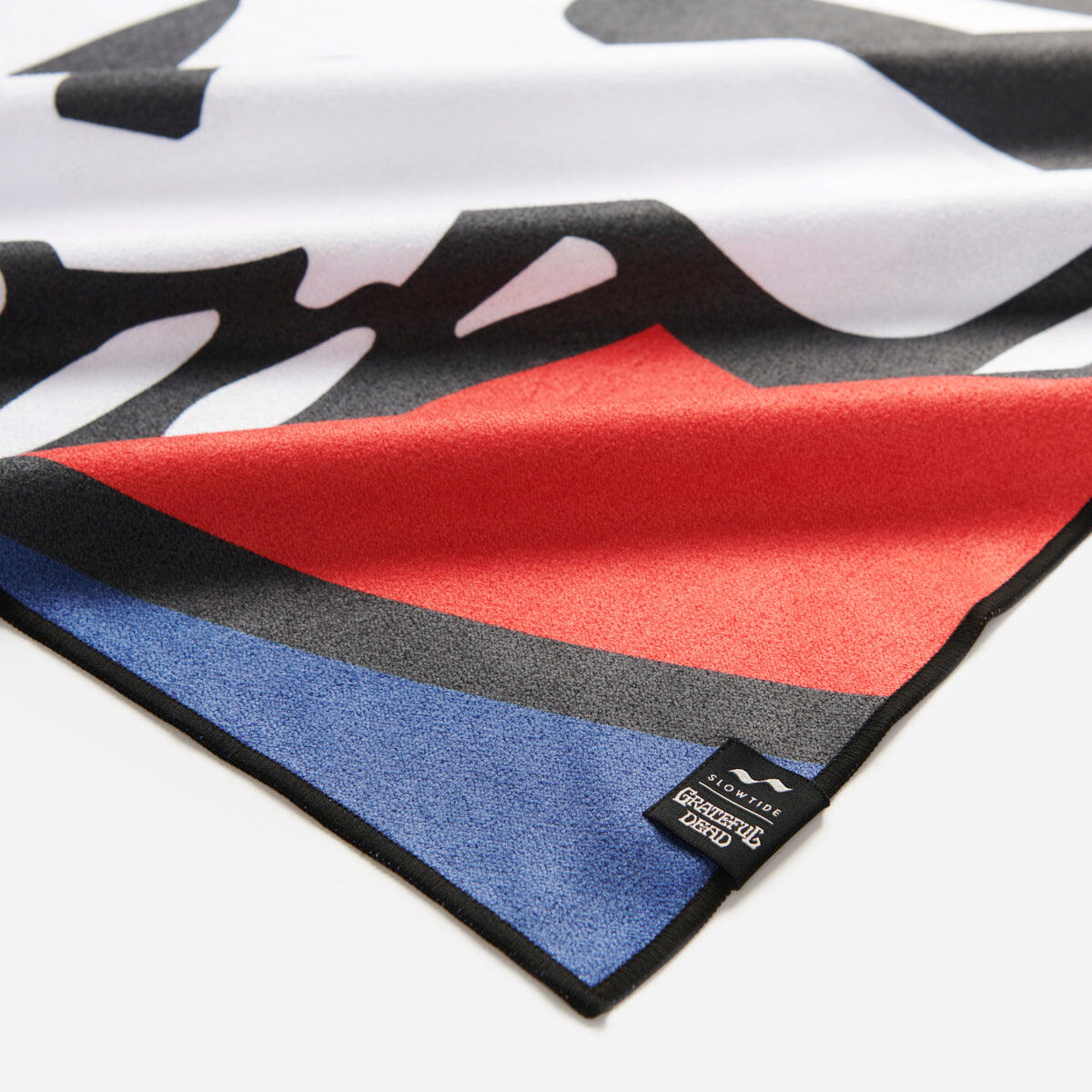 Stanley Lightweight Quick-Dry Travel Towel Grateful Dead x Slowtide